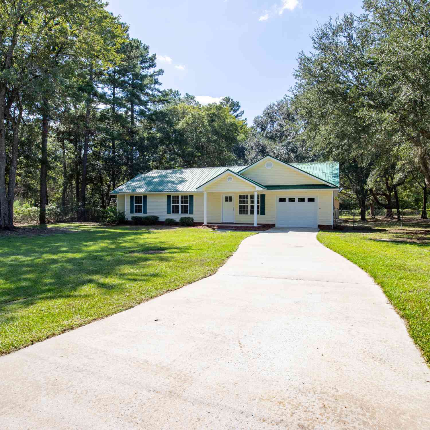 Homes For Sale - 2121 Darwel Long Road NE<br/> Ludowici, GA 31316