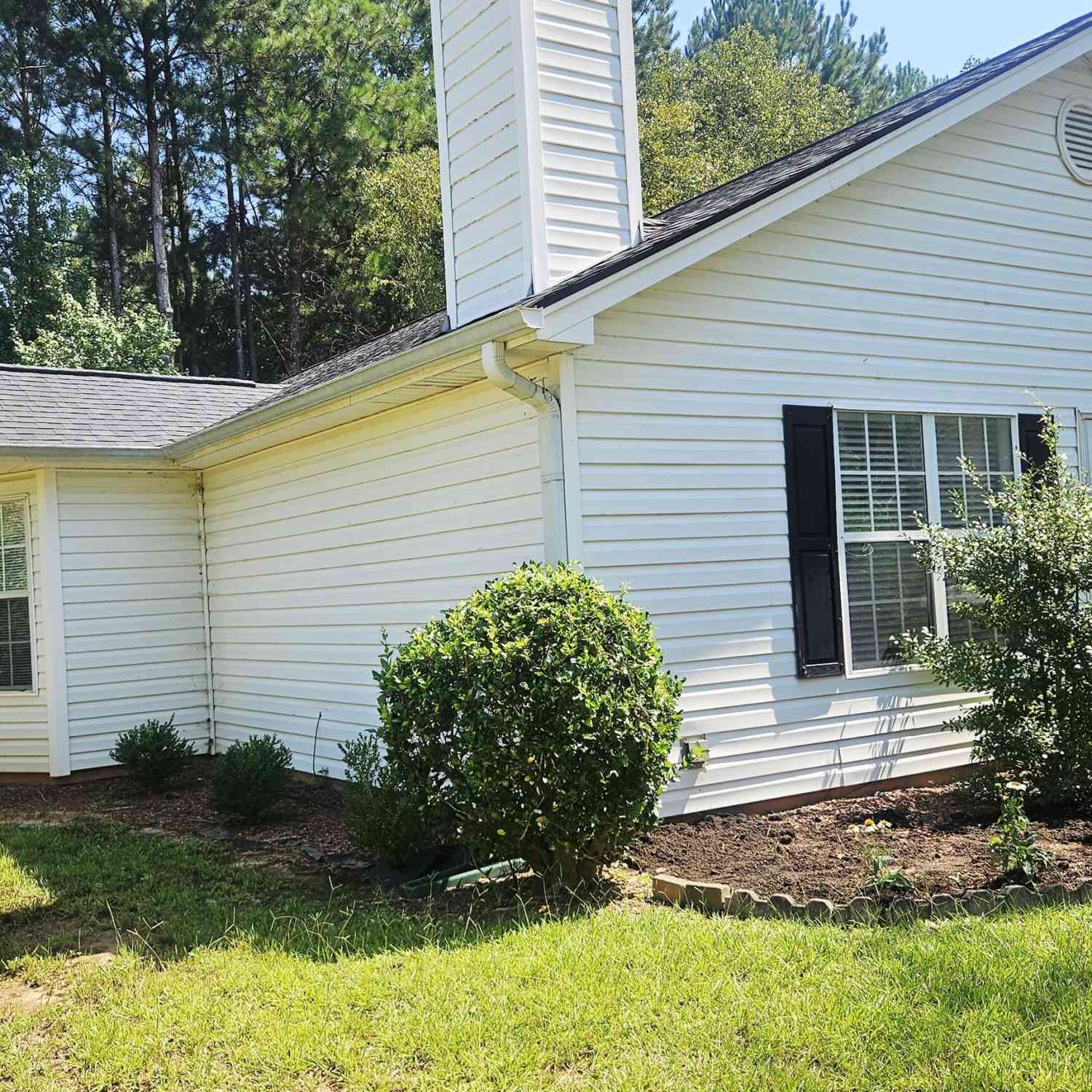 Homes For Sale - 4384 Chestnut Oaks Trace<br/> Lithonia, GA 30038