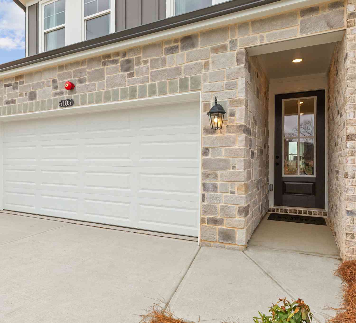 Townhouse For Sale - 6395 Pinin Place #645<br/> Cumming, GA 30041