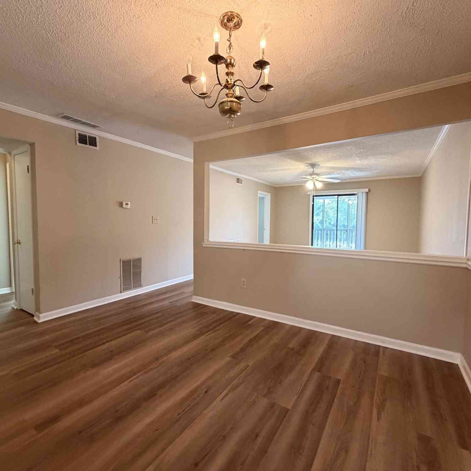 Condo For Sale - 2505 W Broad Street #APT 326<br/> Athens, GA 30606