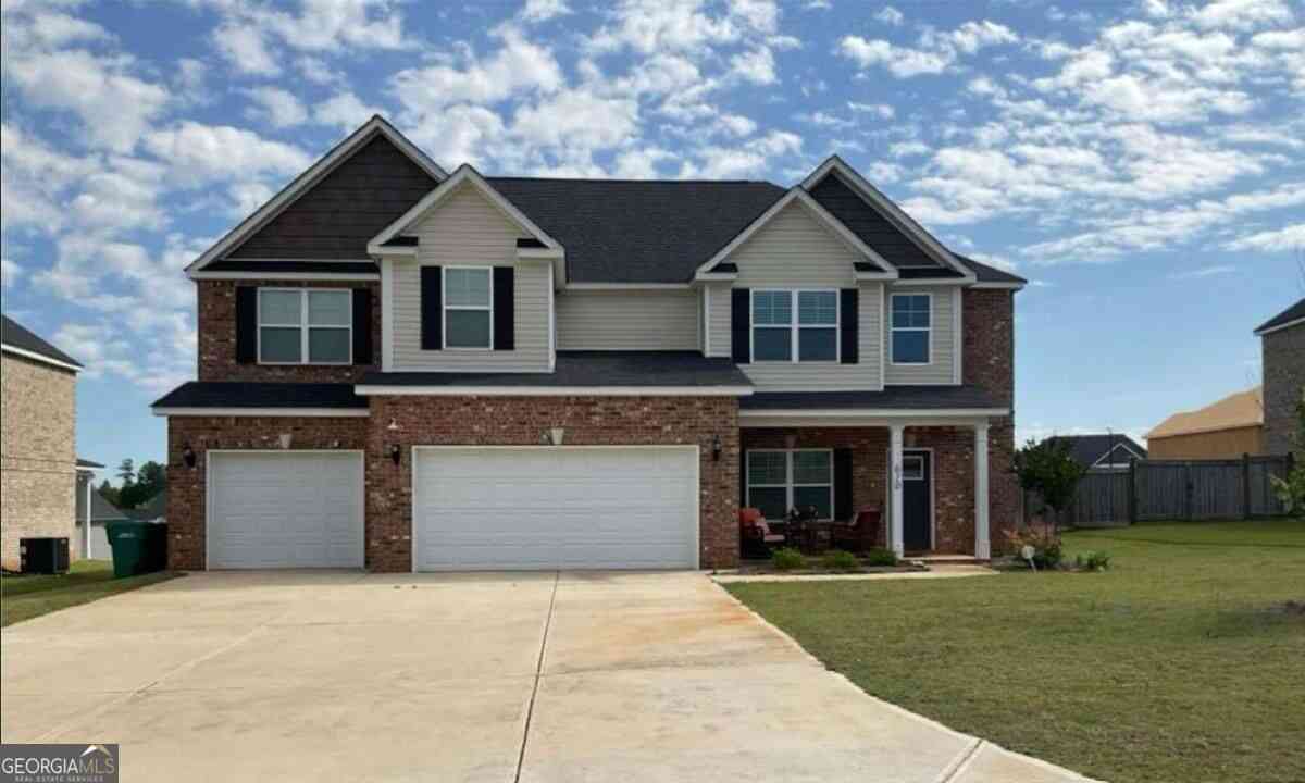 Homes For Sale - 610 Samantha Brooke Way<br/> Bonaire, GA 31005