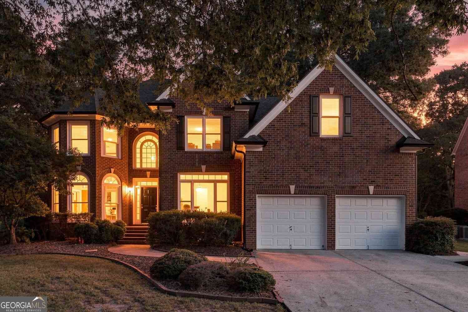 Homes For Sale - 238 Rivergate Drive<br/> Suwanee, GA 30024