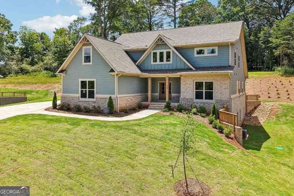Homes For Sale - 158 Races Road<br/> Hoschton, GA 30548