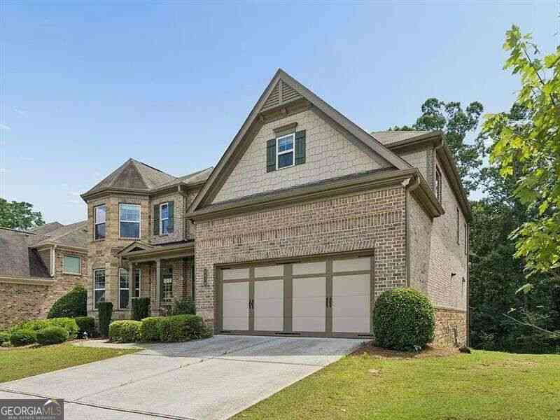 Homes For Sale - 4470 Skylark Lane<br/> Forsyth County, Cumming, GA 30041