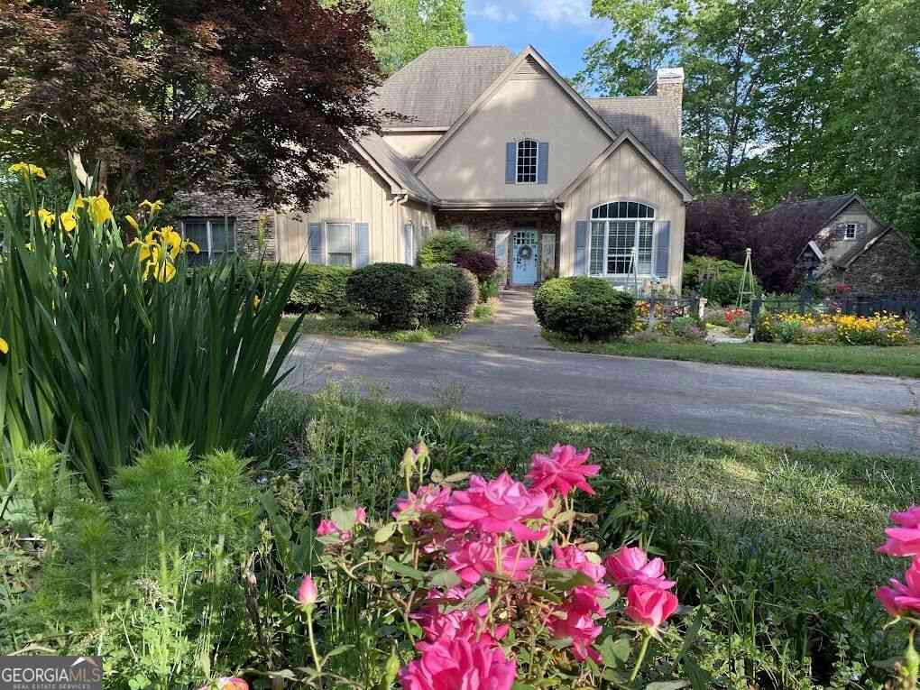 Homes For Sale - 308 Laurel Lakes Drive<br/> Carroll County, Carrollton, GA 30116
