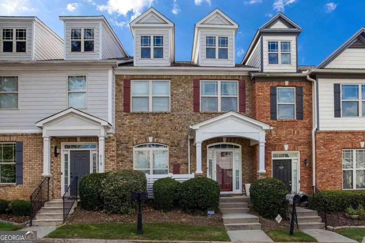 Townhouse For Sale - 616 Sweet Bay Ridge<br/> Woodstock, GA 30188