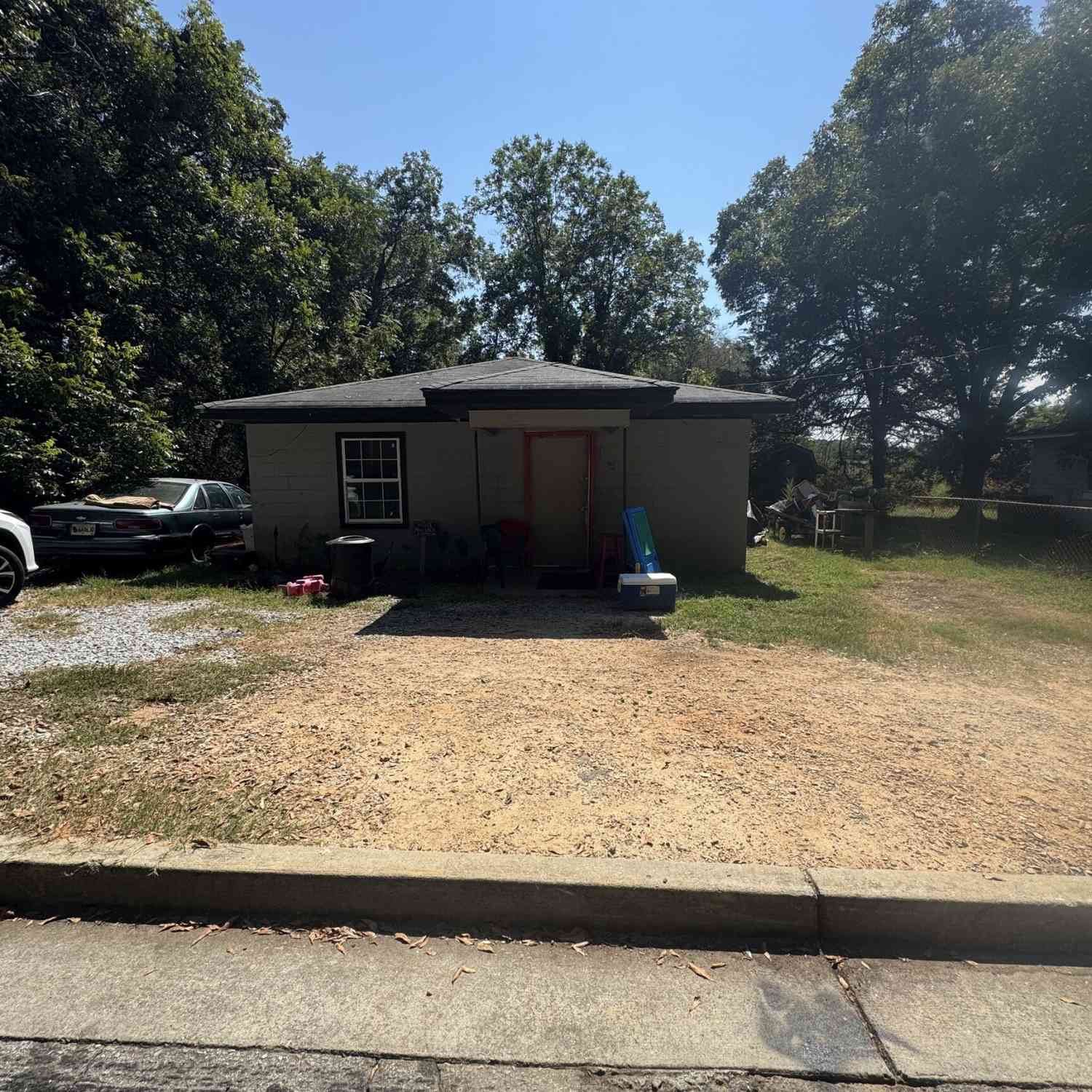Homes For Sale - 66 Hardy Street<br/> Hartwell, GA 30643
