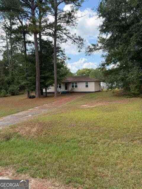 Homes For Sale - 99 Hill Lane<br/> Sandersville, GA 31082