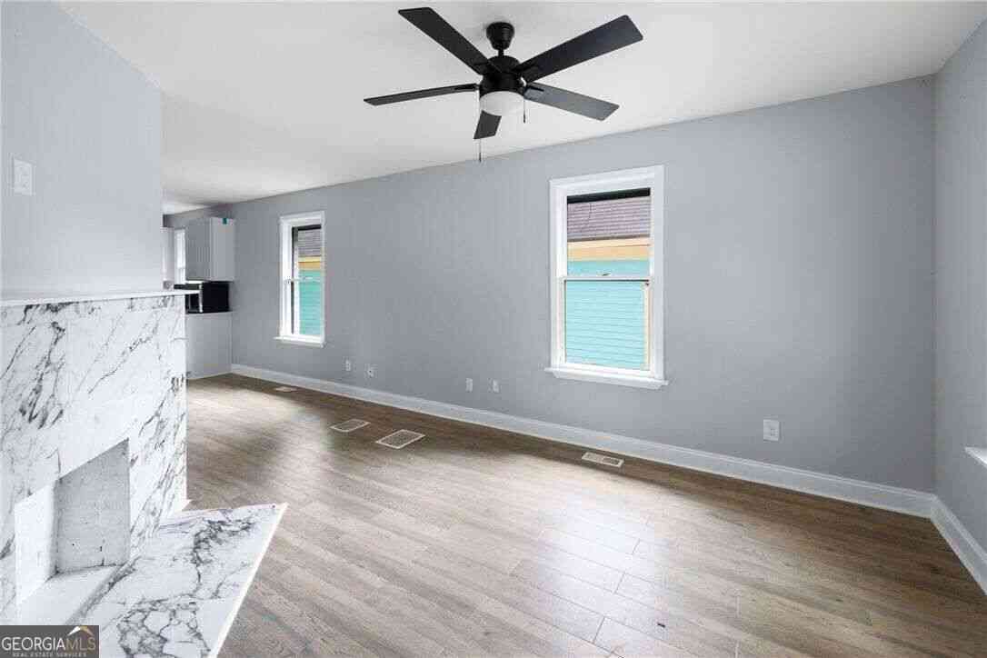 Homes For Sale - 554 Lawton Street SW<br/> Atlanta, GA 30310