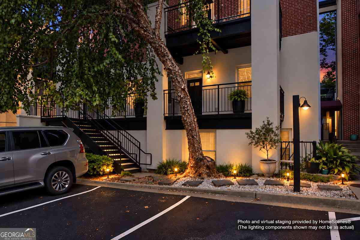 Condo For Sale - 985 Ponce De Leon Avenue NE #202<br/> Atlanta, GA 30306
