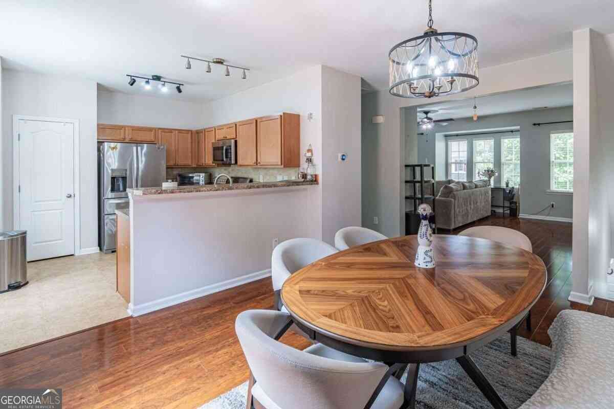 Townhouse For Sale - 1216 Park Pass Way<br/> Gwinnett County, Suwanee, GA 30024