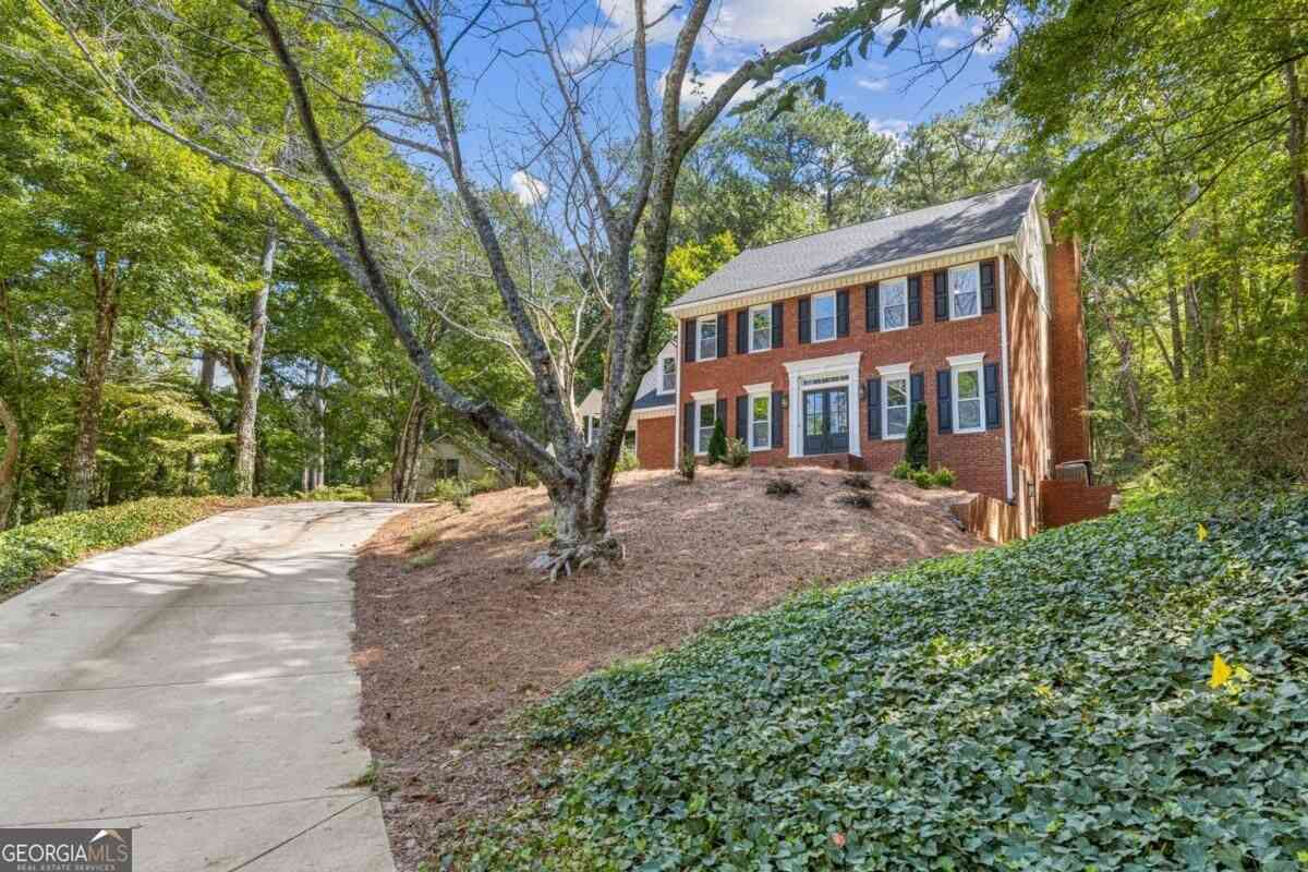 Homes For Sale - 3442 Johnson Ferry Road NE<br/> Roswell, GA 30075