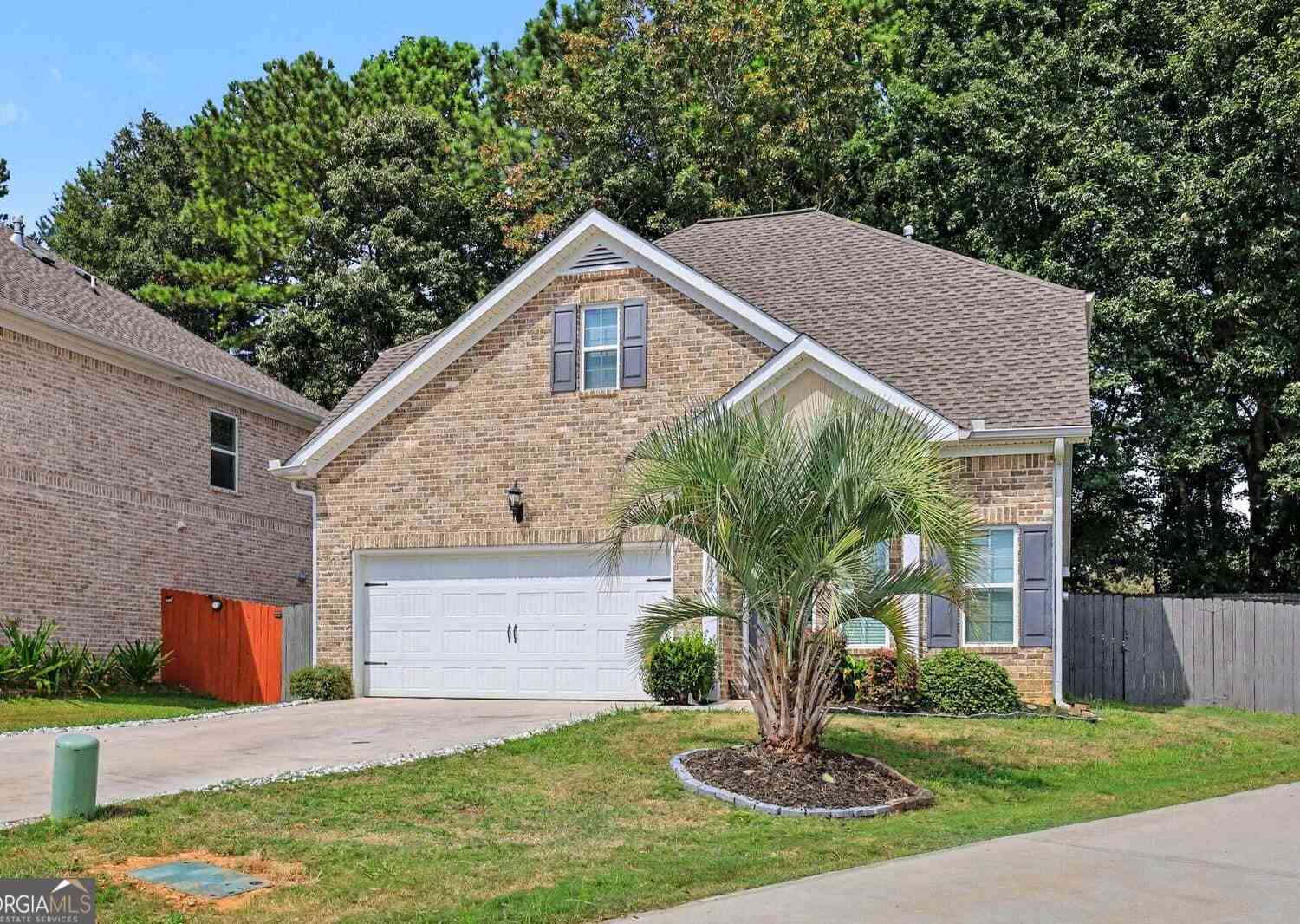 Homes For Sale - 572 Sprayberry Drive<br/> Stockbridge, GA 30281