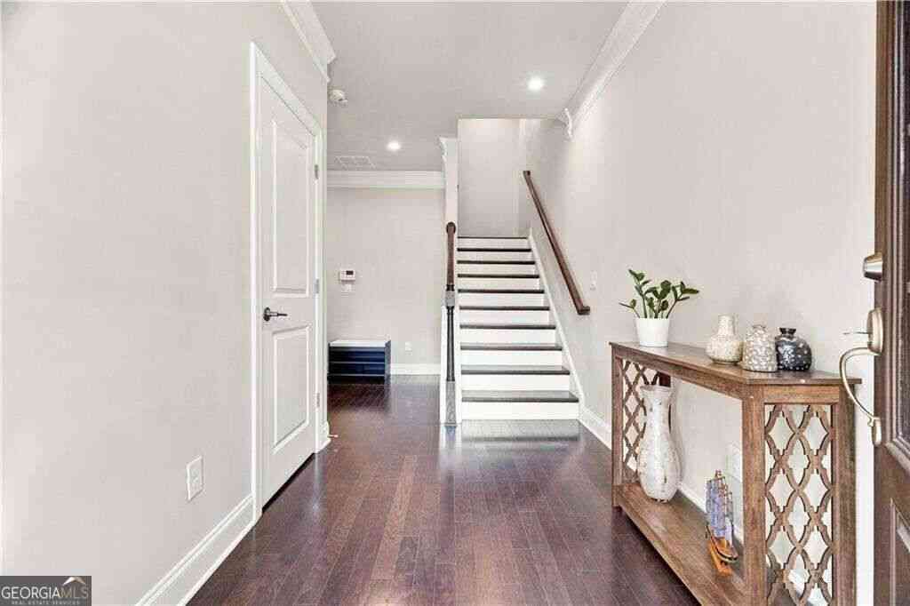 Townhouse For Sale - 5831 Terrace Bend Way<br/> Peachtree Corners, GA 30092