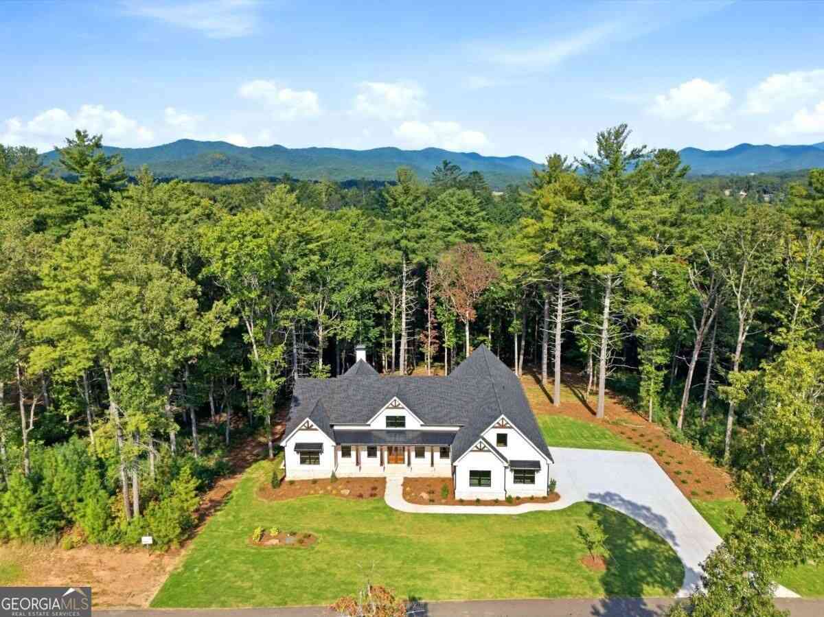 Homes For Sale - 469 Oakwood Way<br/> Blairsville, GA 30512