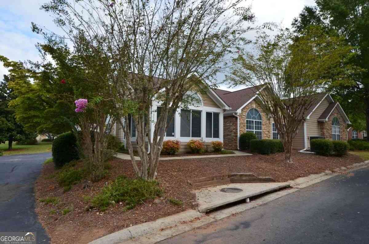 Condo For Sale - 1867 Kolb Farm Circle SW<br/> Marietta, GA 30008