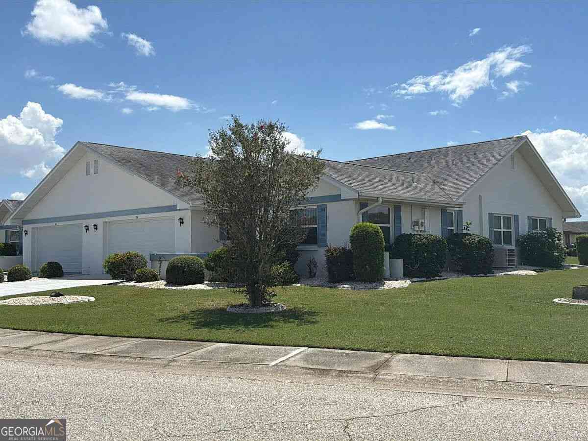 Homes For Sale - 308 Linger Lane<br/> Hillsborough County, Sun City Center, FL 33573