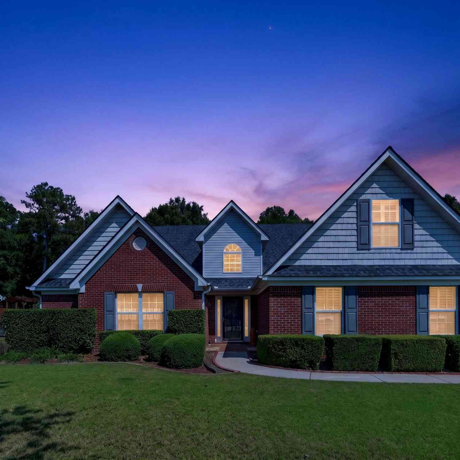 Homes For Sale - 169 Oakwood Drive<br/> Eatonton, GA 31024