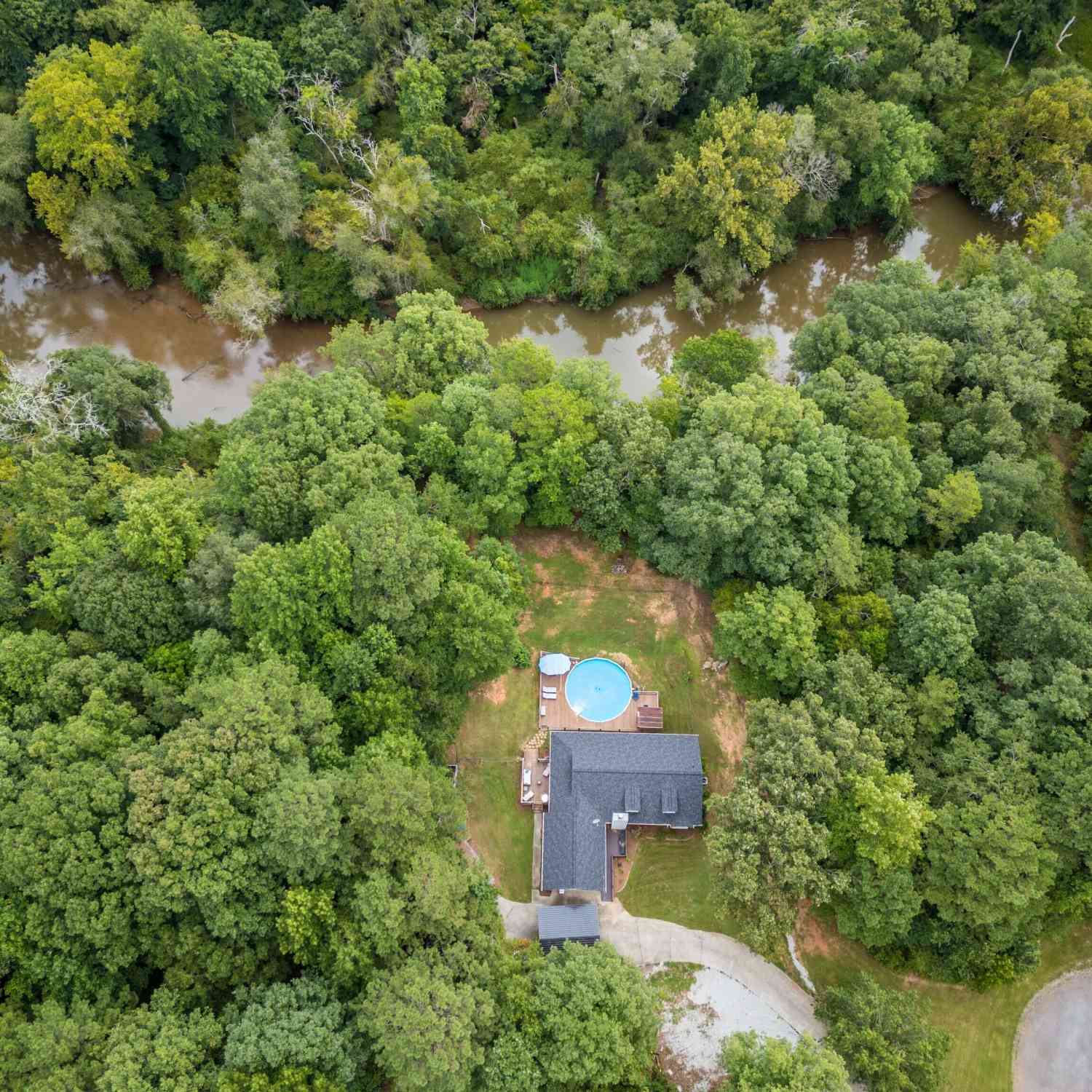 Homes For Sale - 265 Riverbrooke Trail<br/> Covington, GA 30016