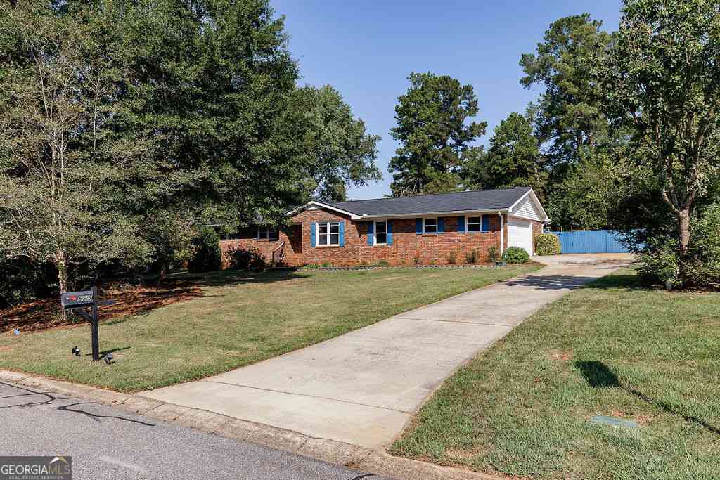 Homes For Sale - 525 Cedar Creek Drive<br/> Athens, GA 30605
