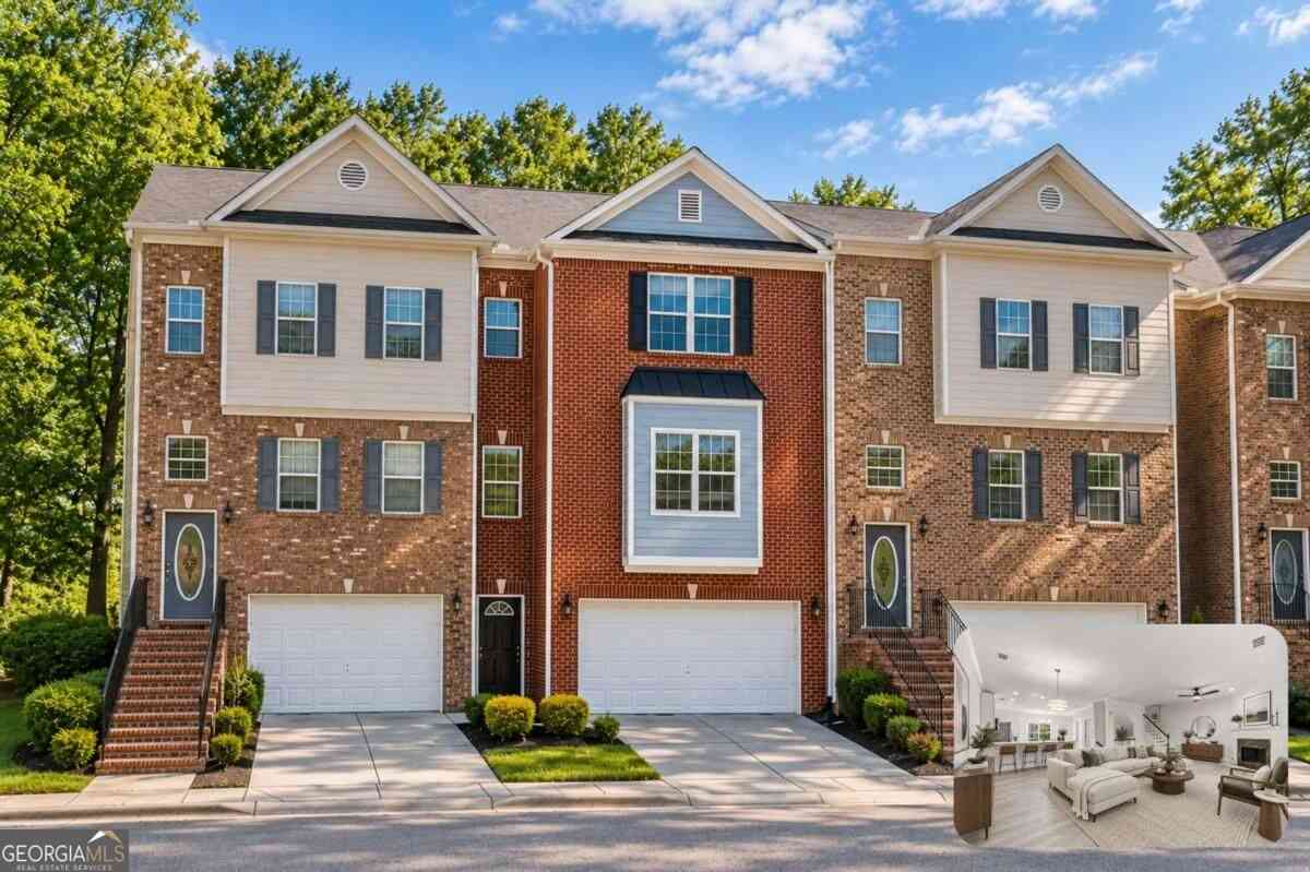 Townhouse For Sale - 3458 Lockmed Drive<br/> Peachtree Corners, GA 30092