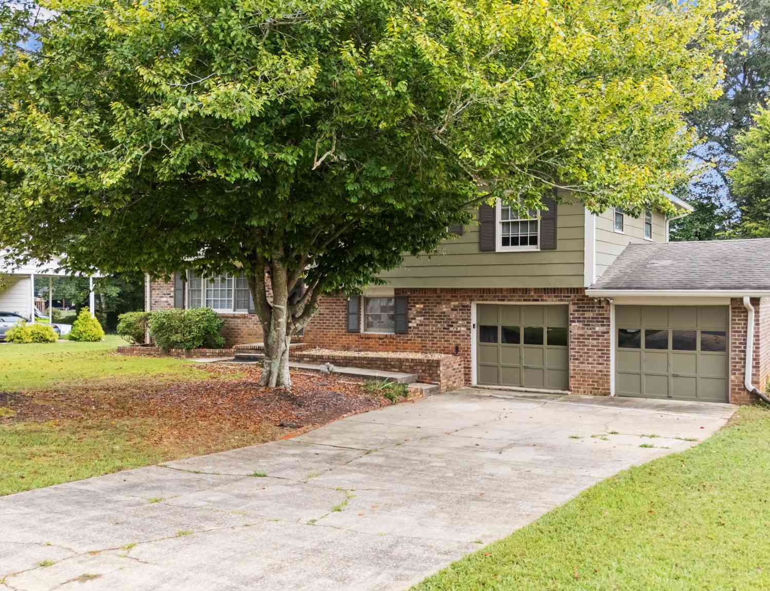 Homes For Sale - 4561 Fairfax Place<br/> Powder Springs, GA 30127
