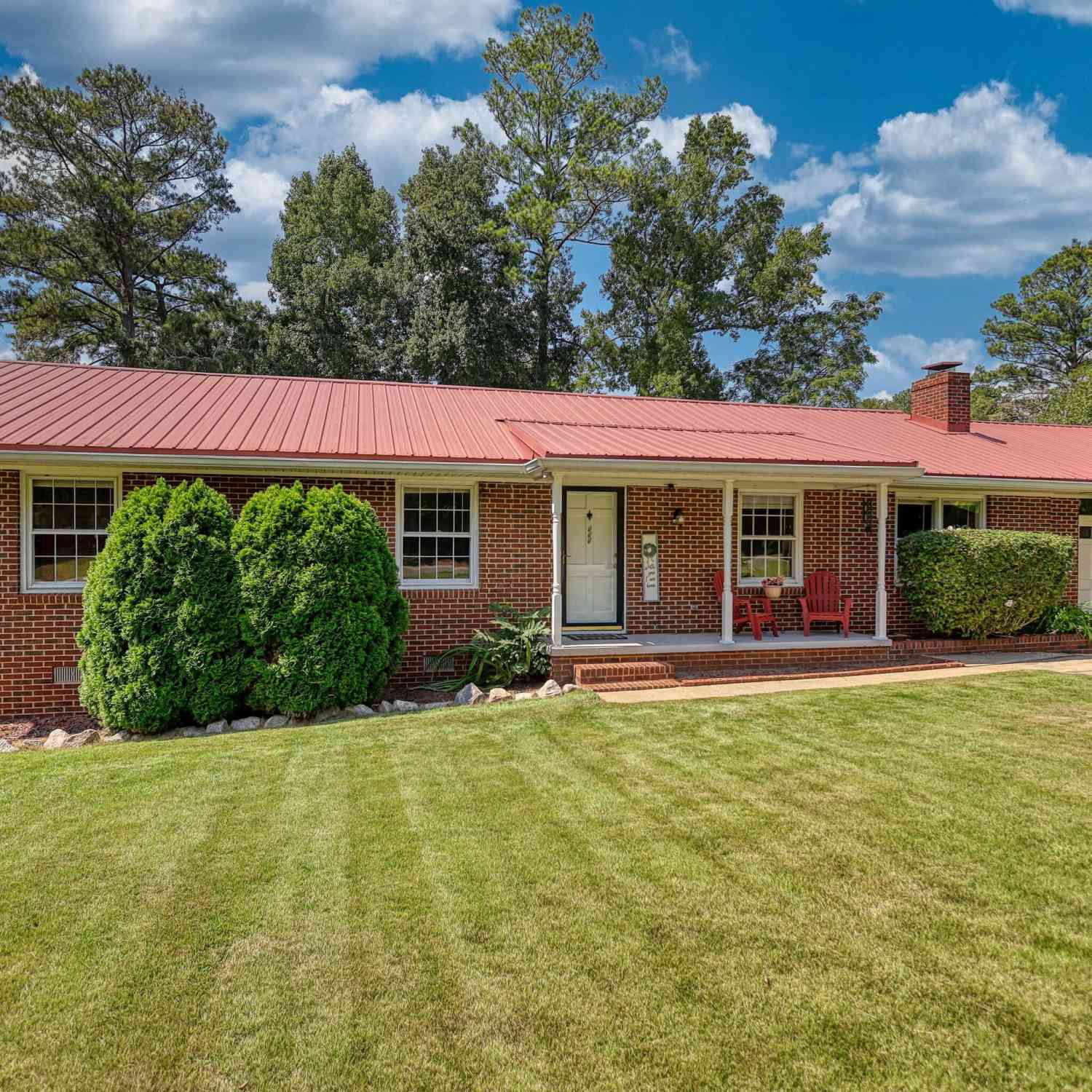 Homes For Sale - 805 S West Street<br/> Greensboro, GA 30642