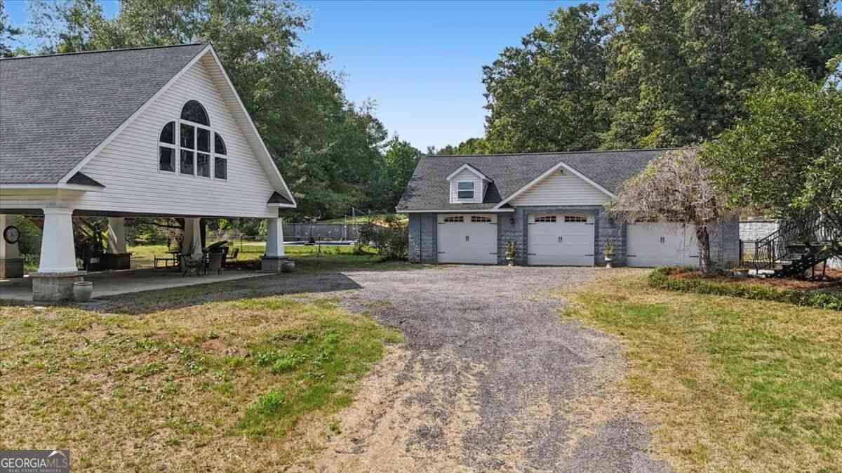Homes For Sale - 42 Lumpkin Road<br/> Cedartown, GA 30125