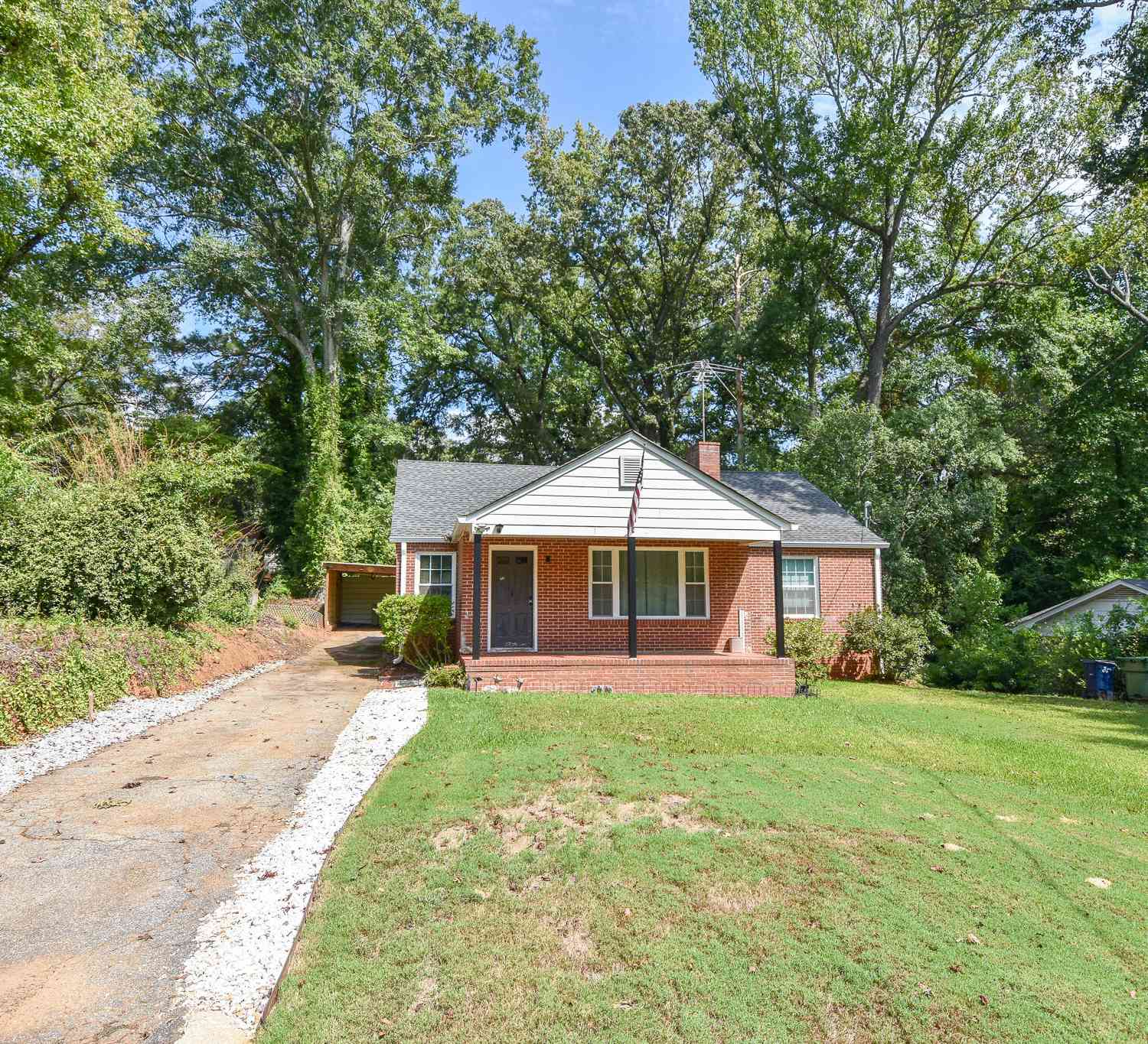 Homes For Sale - 745 Bieze Street<br/> Griffin, GA 30224