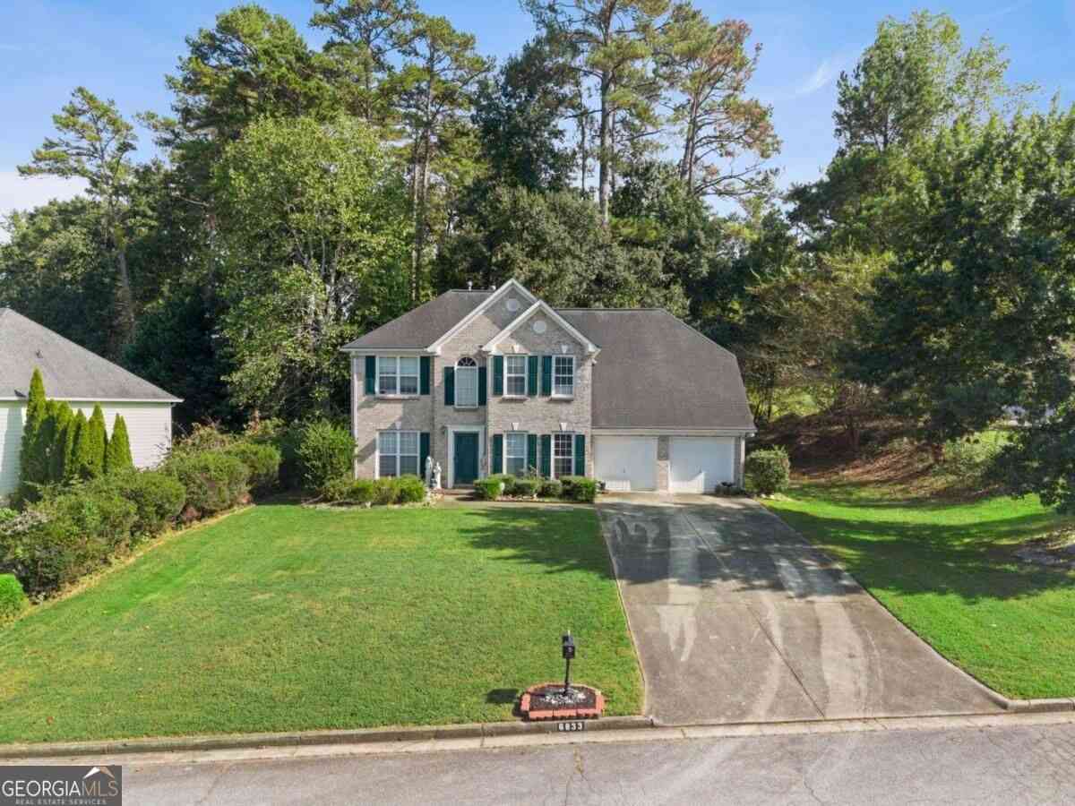 Homes For Sale - 6833 Wynmeadow<br/> Stone Mountain, GA 30087