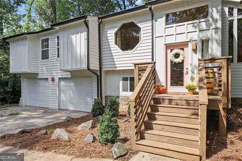 Homes For Sale - 743 Starmist Court NE<br/> Kennesaw, GA 30144