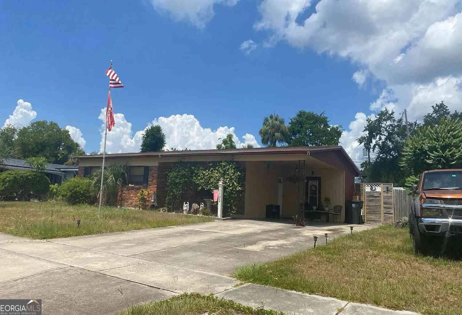 Homes For Sale - 6022 Eldorado Drive<br/> Tampa, FL 33615