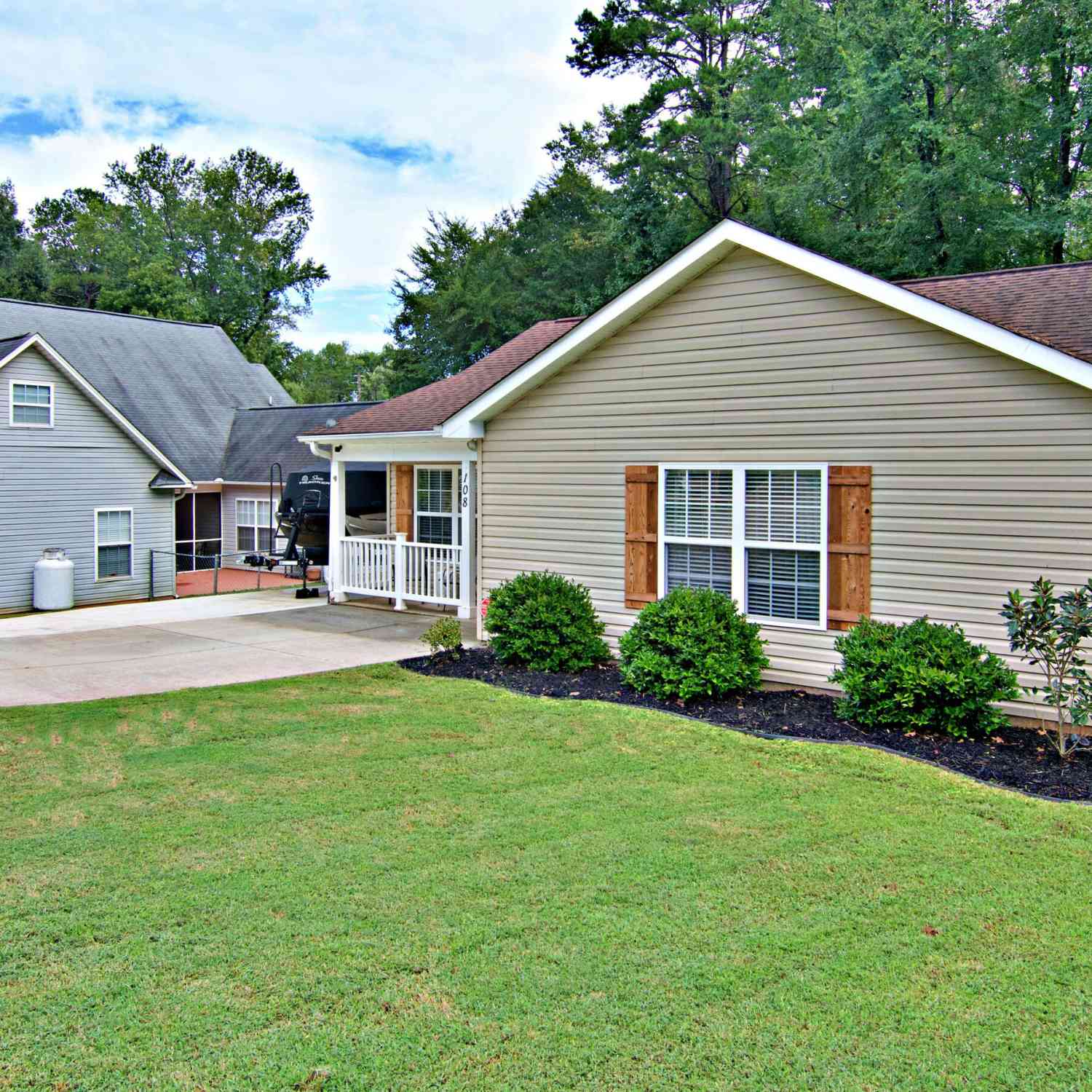Homes For Sale - 108 ELM DRIVE Elm Drive<br/> Oconee County, Westminster, SC 29693