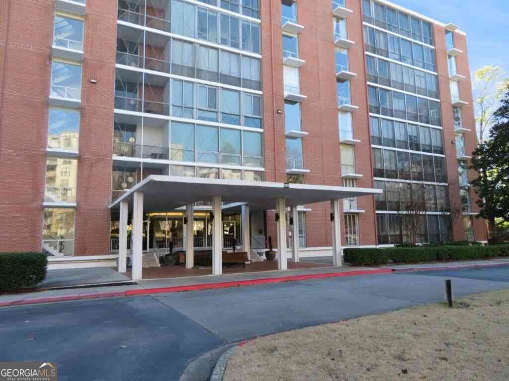 Condo For Sale - 130 26th Street NW #703<br/> Atlanta, GA 30309