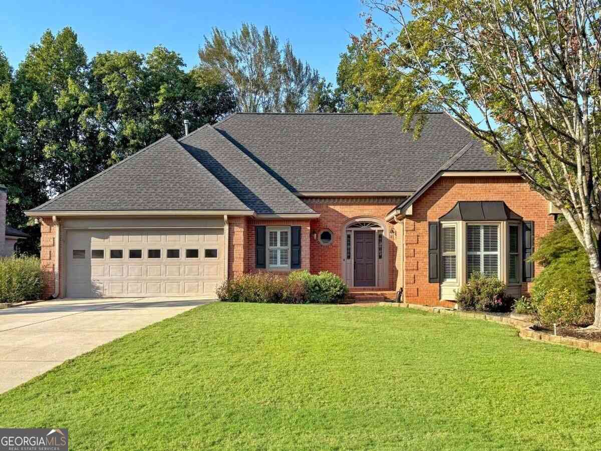 Homes For Sale - 360 Stepping Stone Drive<br/> Alpharetta, GA 30004