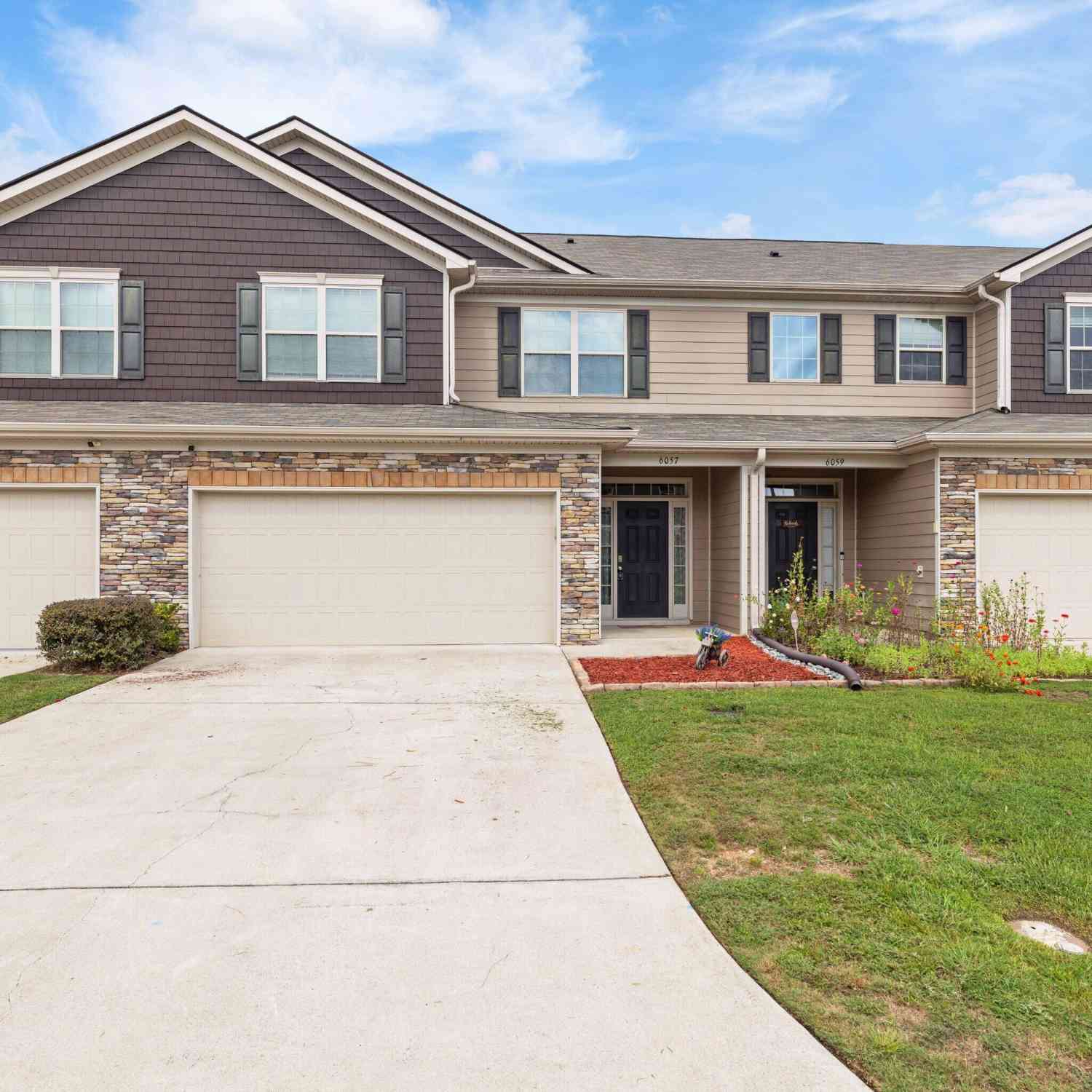 Townhouse For Sale - 6057 Townes Way<br/> Columbus, GA 31909