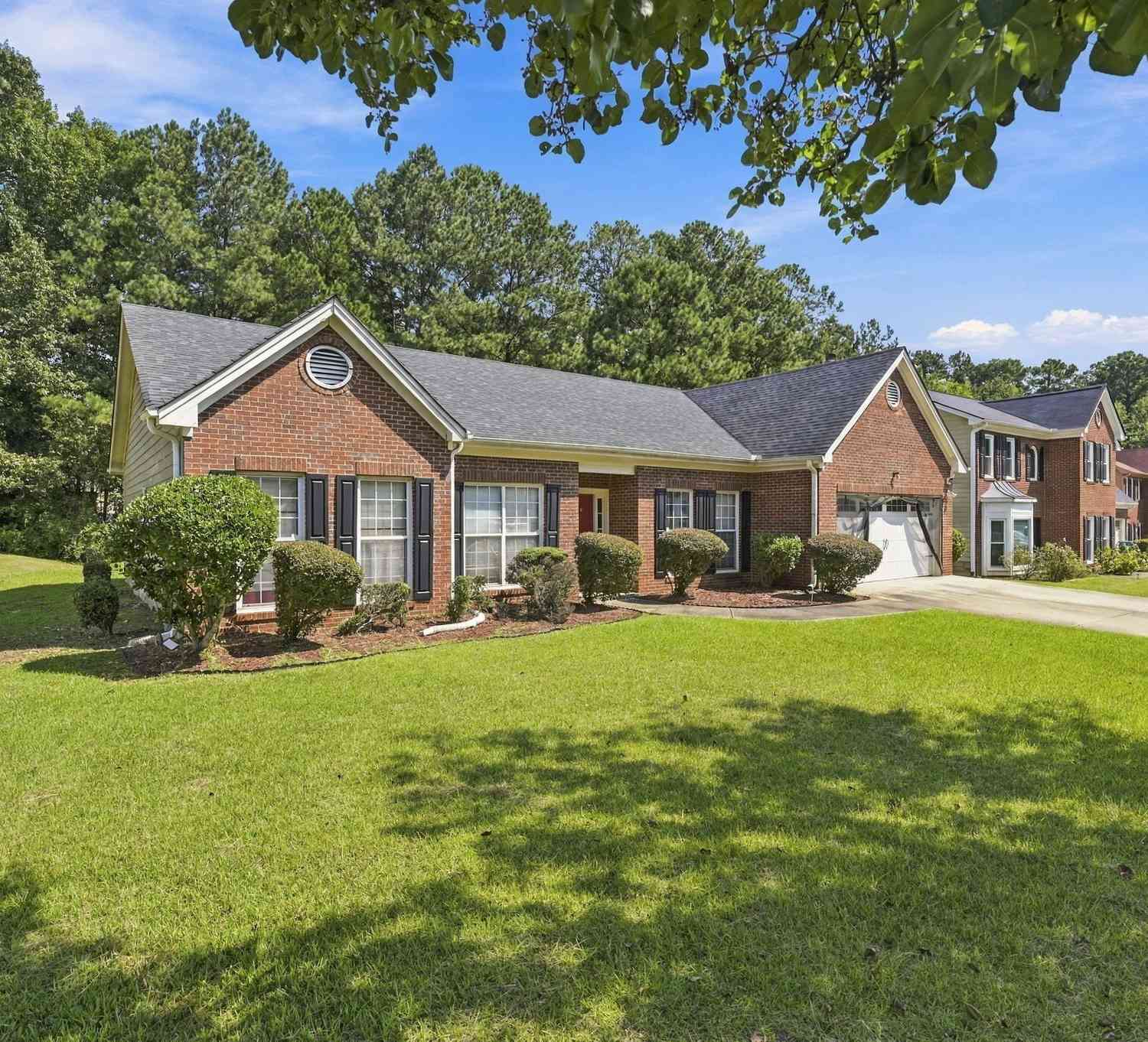 Homes For Sale - 2120 Enon Mill Drive SW<br/> South Fulton, GA 30331