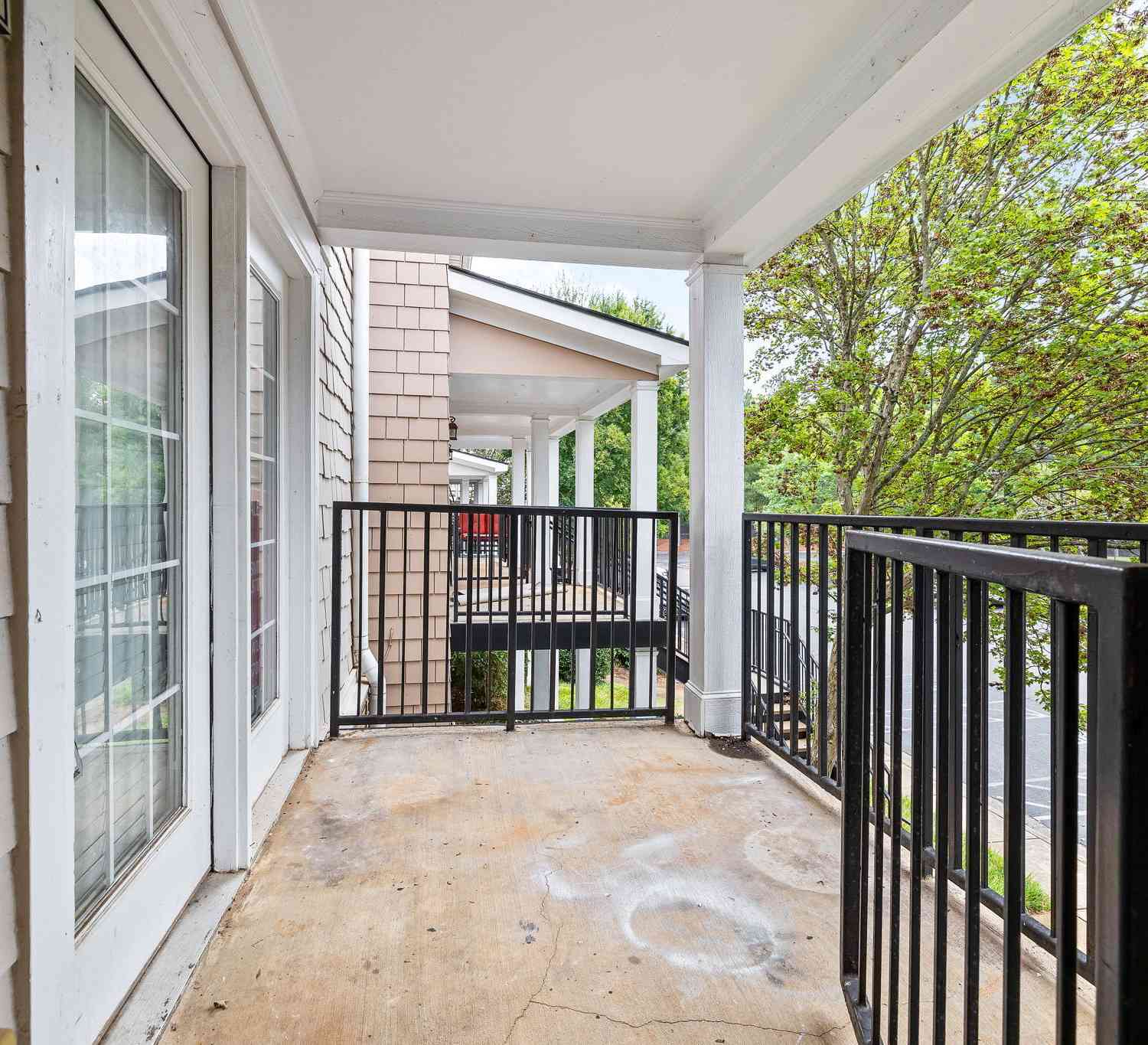 Condo For Sale - 1035 Barnett Shoals Road #APT 931<br/> Athens, GA 30605