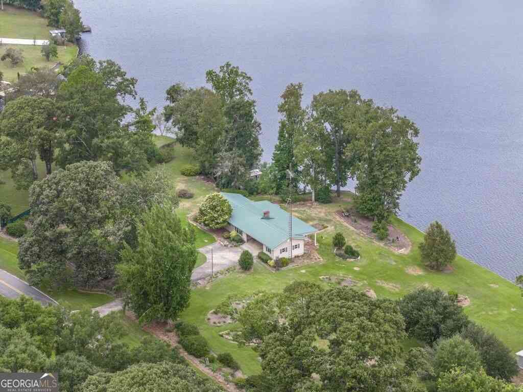 Homes For Sale - 1056 S Lake Drive<br/> Laurens County, East Dublin, GA 31027