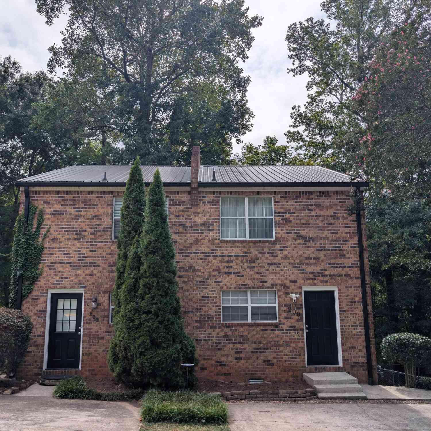 Townhouse For Sale - 202 Sleepy Creek Drive<br/> Clarke County, Athens, GA 30606