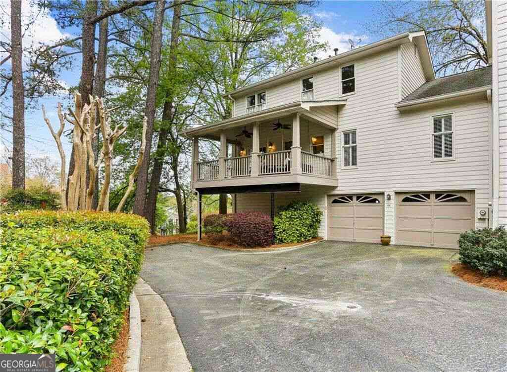 Townhouse For Sale - 44 Pointe Terrace SE #44<br/> Cobb County, Atlanta, GA 30339