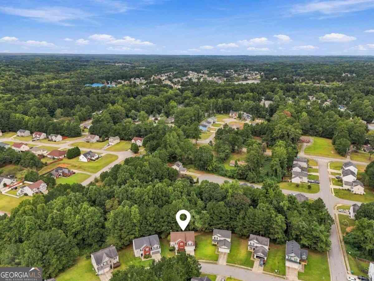 Homes For Sale - 8098 Green Garden Drive<br/> Riverdale, GA 30296