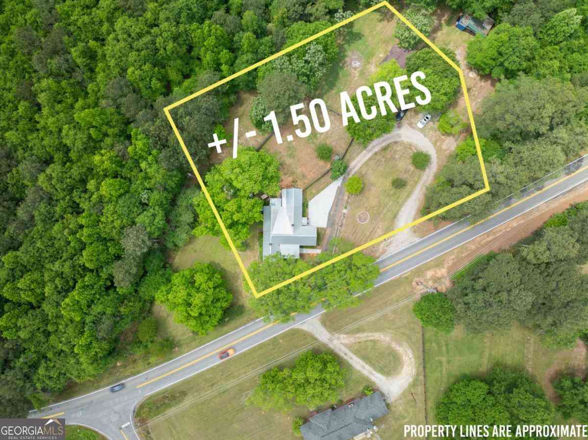 Homes For Sale - 1519 New Hope Church Road<br/> Loganville, GA 30052