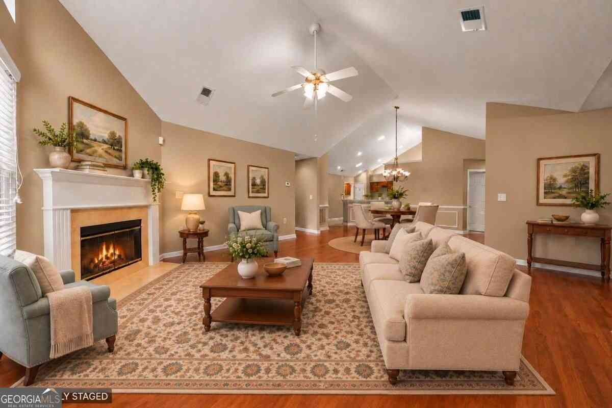 Condo For Sale - 2983 Oakside Circle<br/> Milton, GA 30004