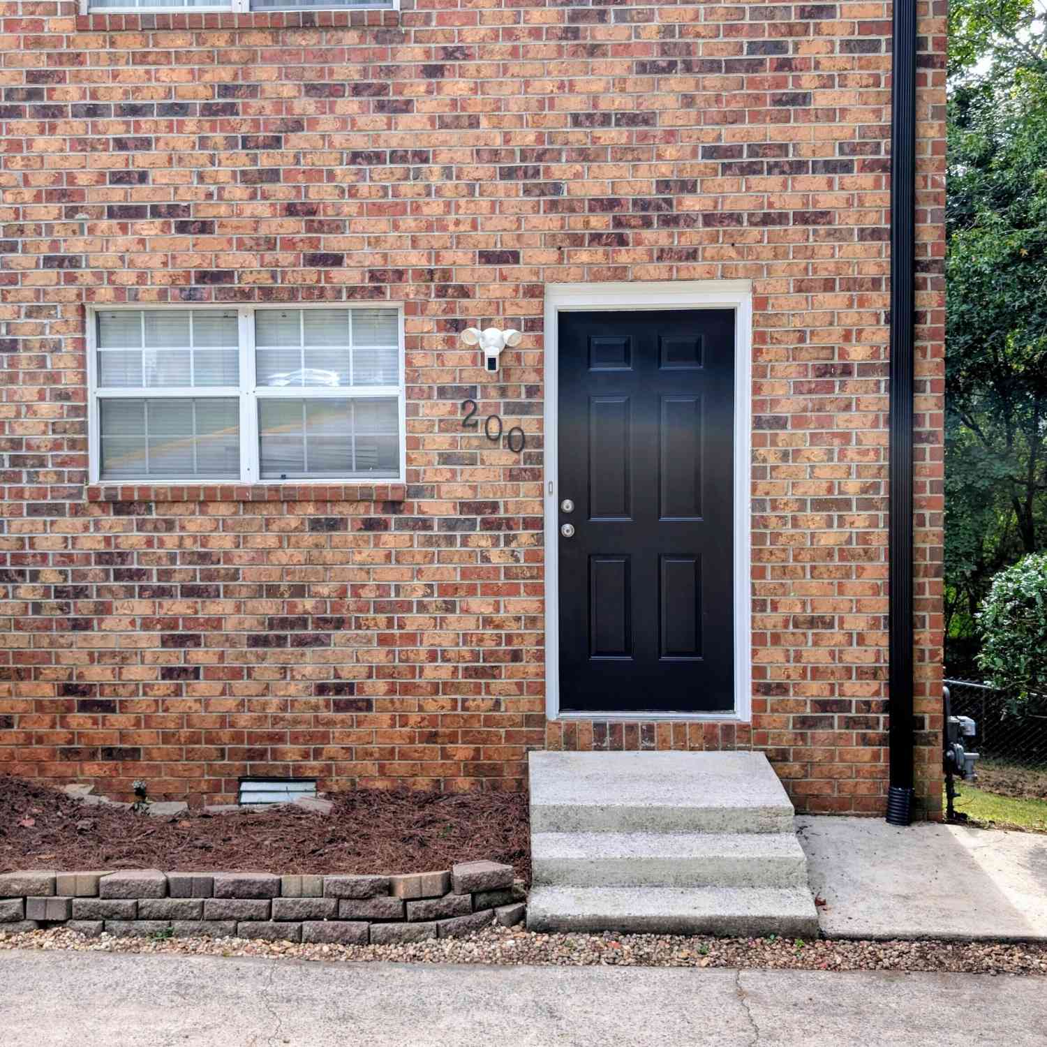 Townhouse For Sale - 200 Sleepy Creek Drive<br/> Clarke County, Athens, GA 30606