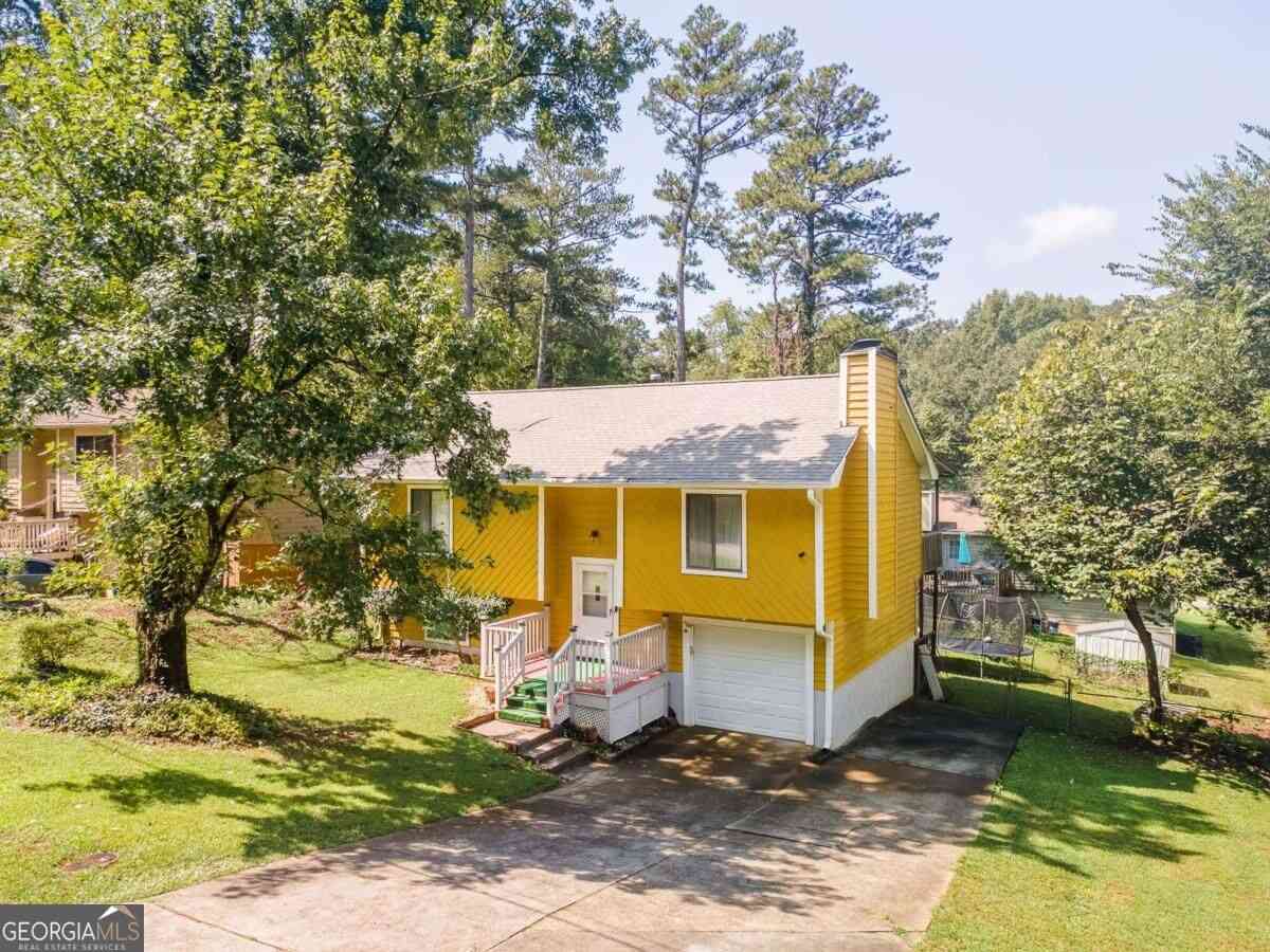 Homes For Sale - 728 Mountain Village Drive<br/> Dekalb County, Stone Mountain, GA 30083