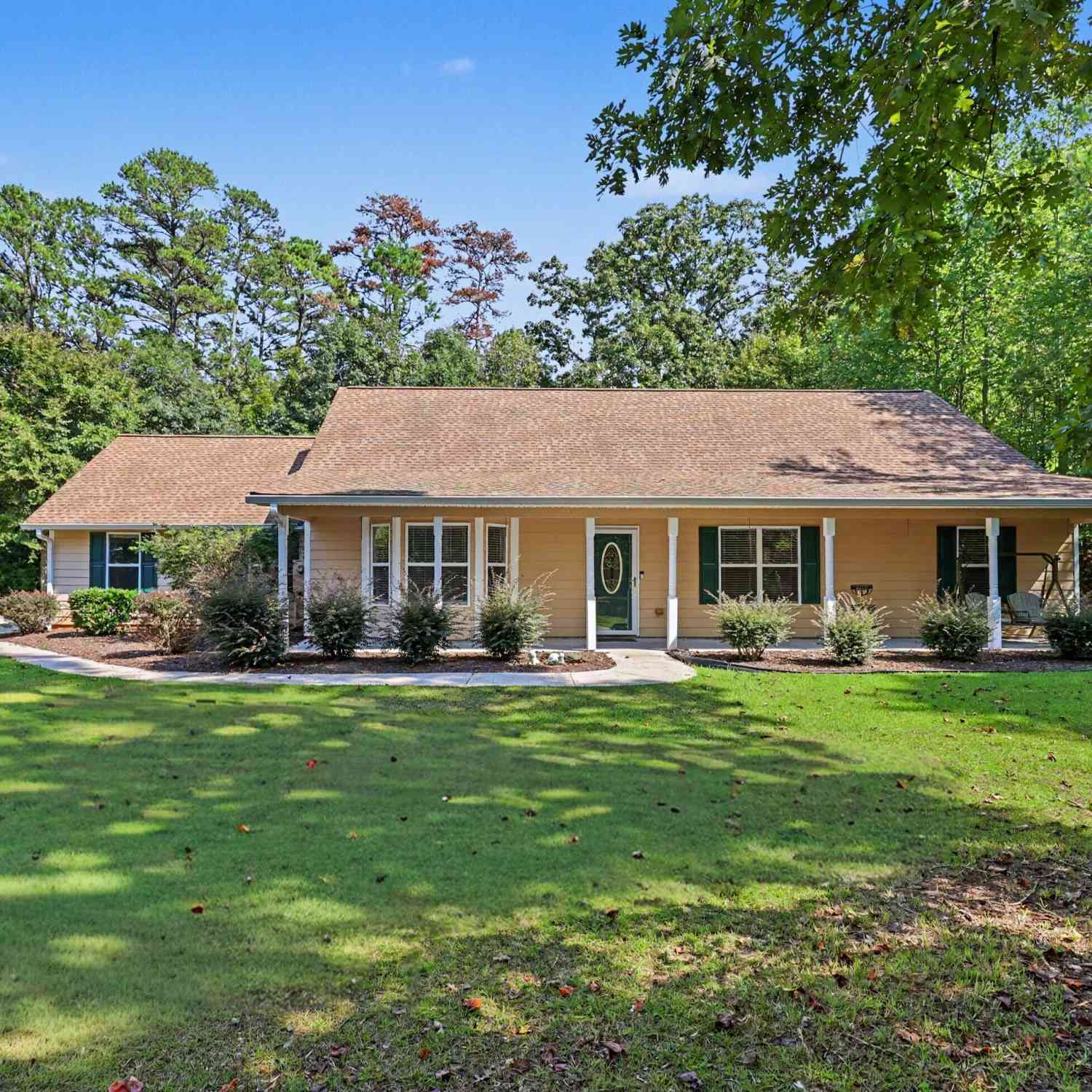 Homes For Sale - 129 Buckeye Point<br/> Banks County, Commerce, GA 30530