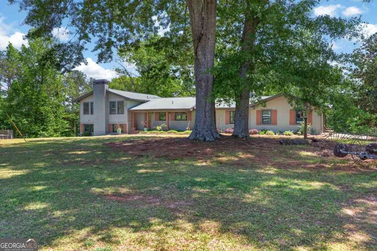 Homes For Sale - 1110 Old Driver Road<br/> Carroll County, Whitesburg, GA 30185