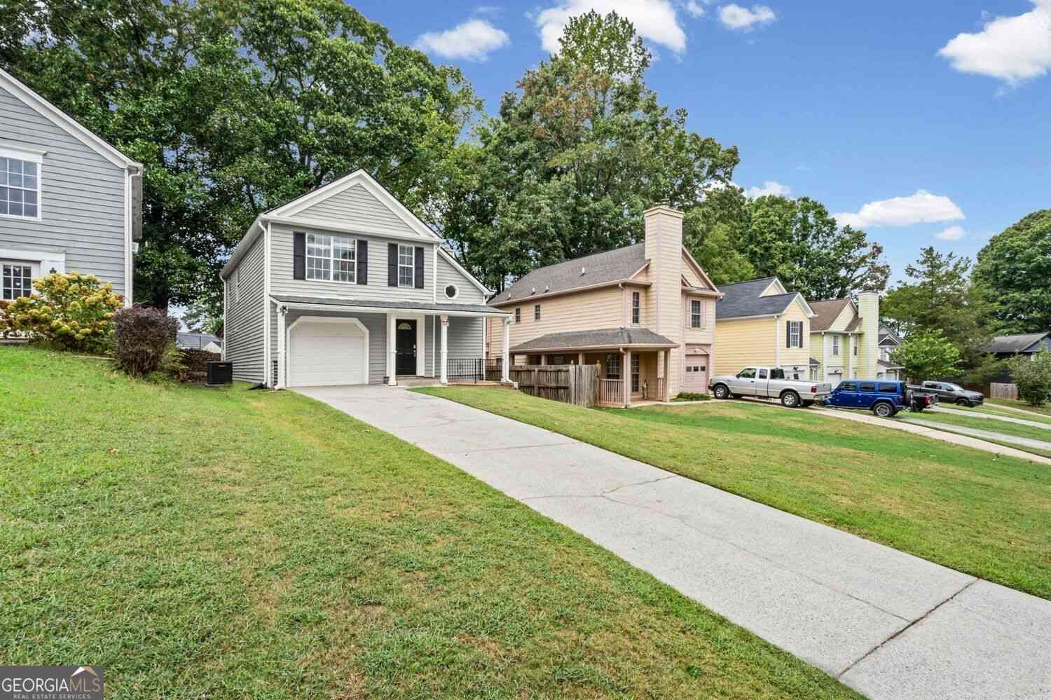 Homes For Sale - 1180 Holly Circle<br/> Lawrenceville, GA 30044