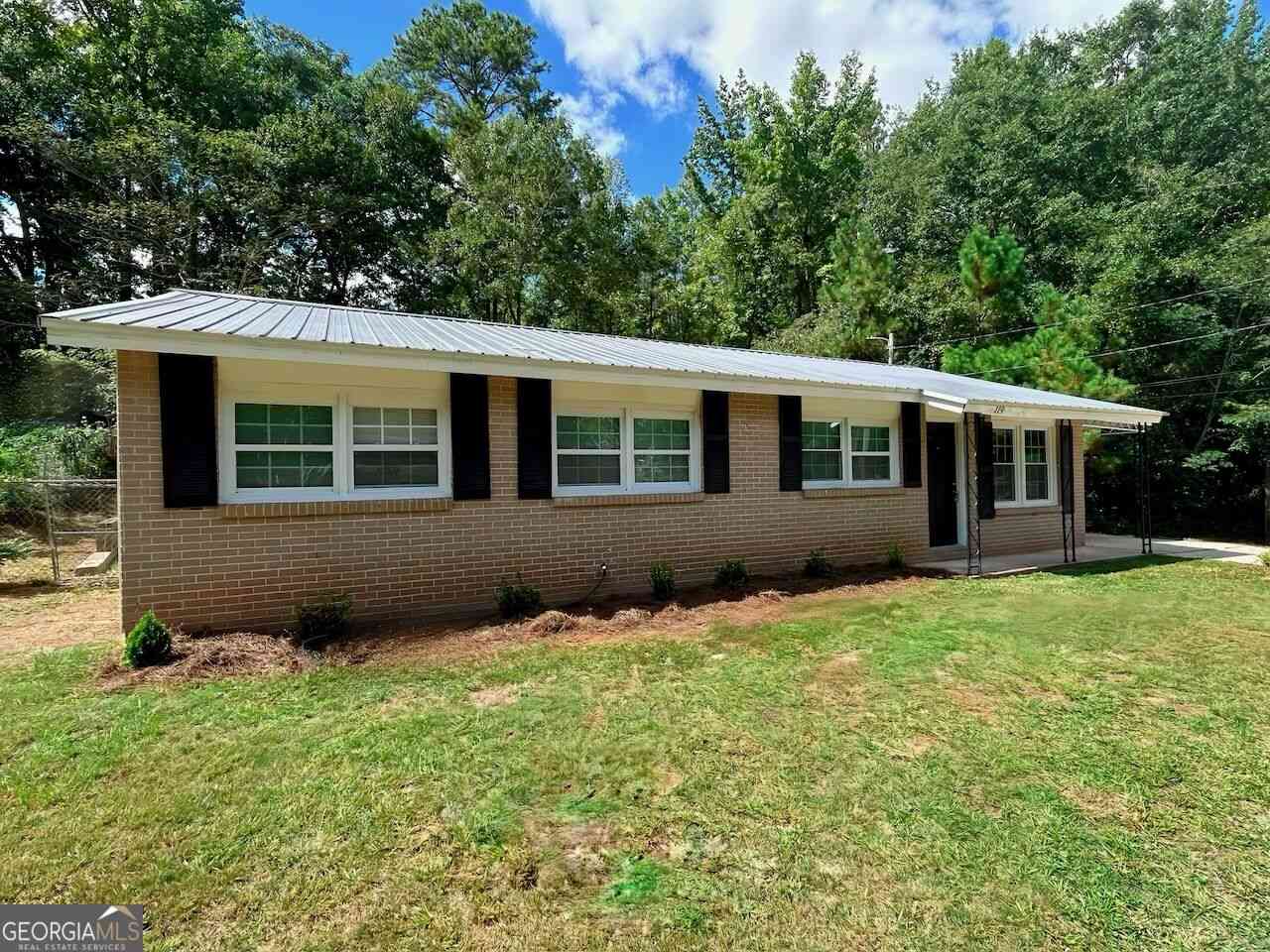 Homes For Sale - 119 Sir Lancelot Drive<br/> Troup County, Lagrange, GA 30241